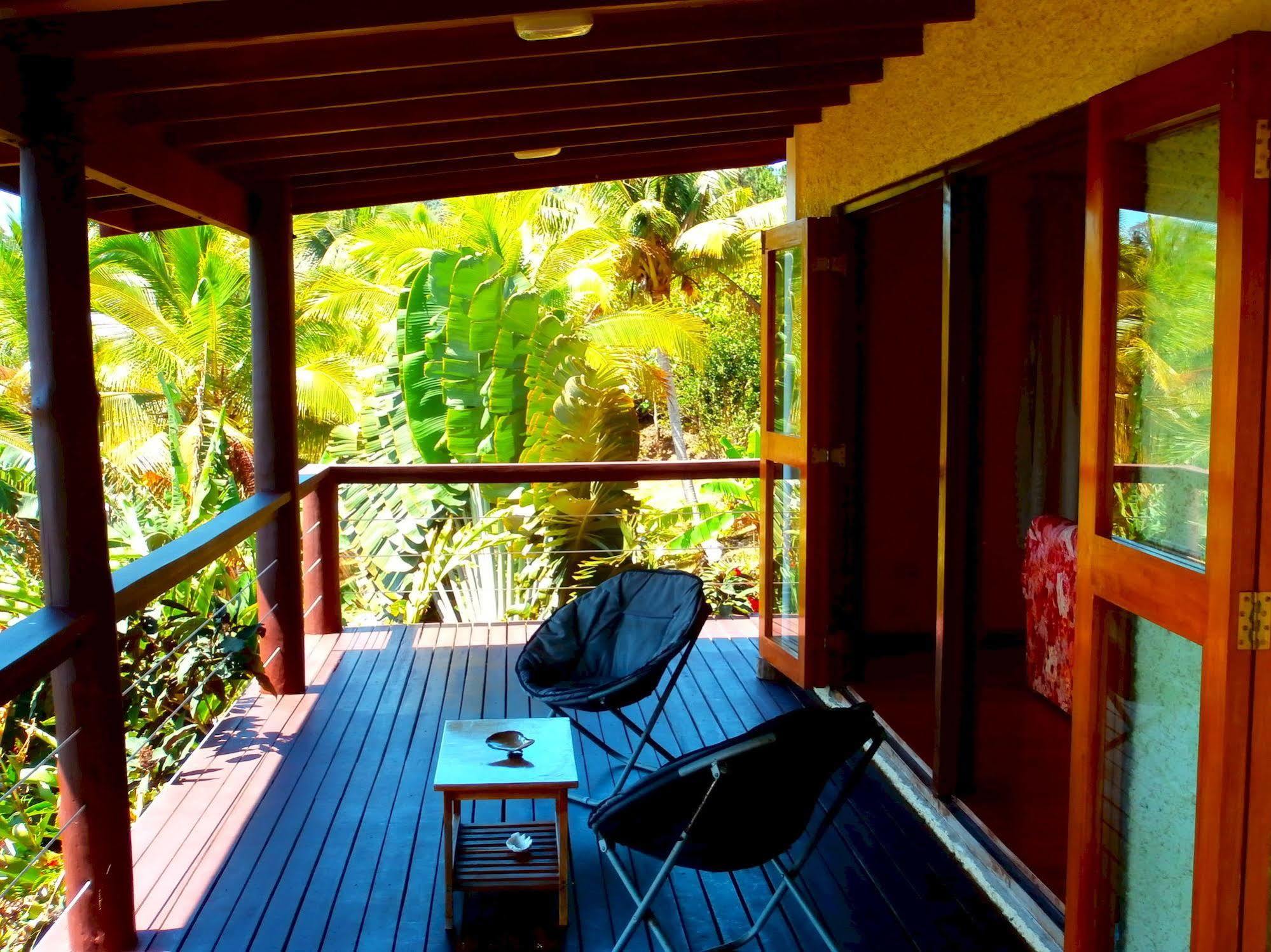 Korovesi Sunshine Villas ซาวูซาวู ภายนอก รูปภาพ