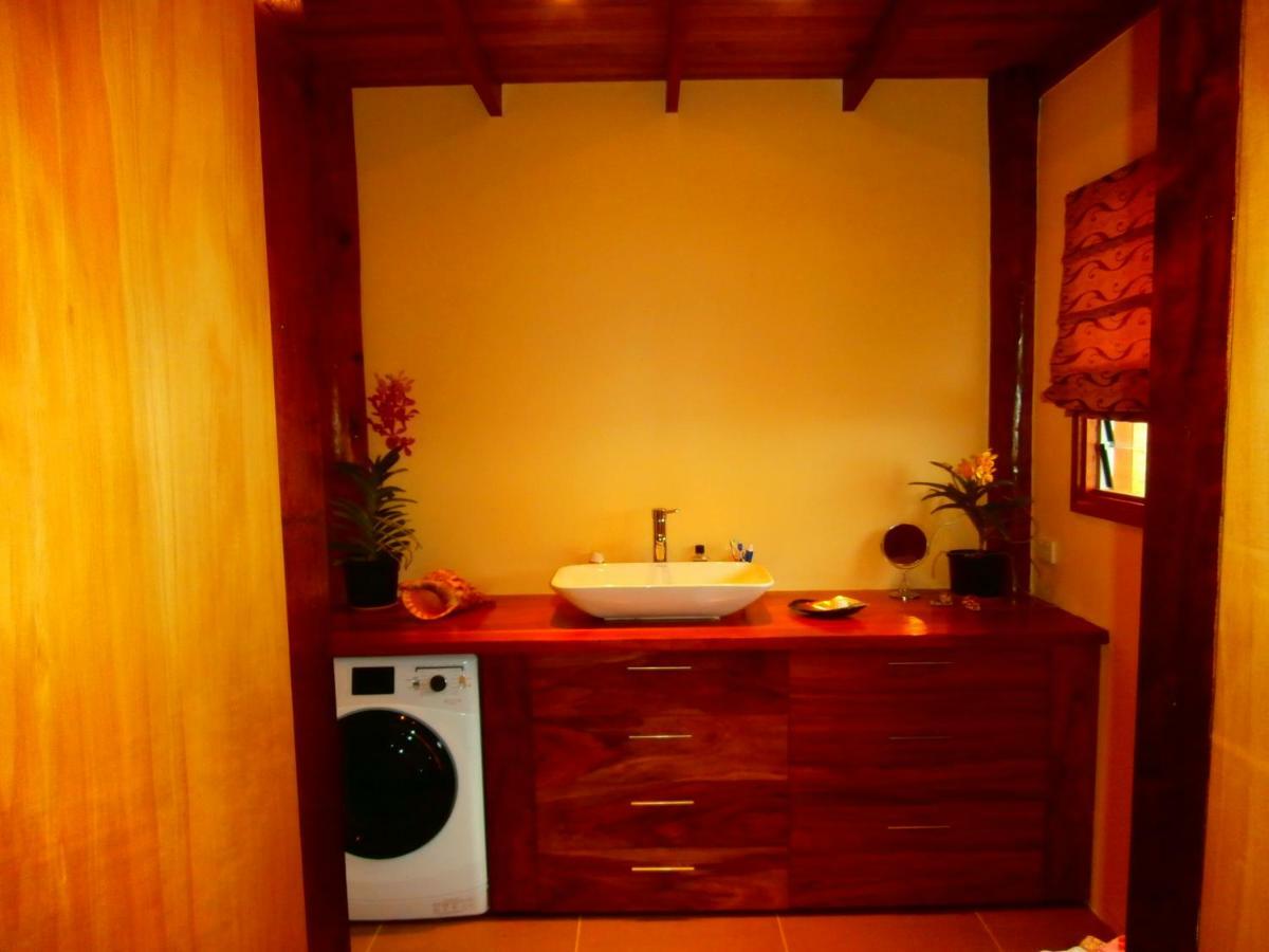 Korovesi Sunshine Villas ซาวูซาวู ภายนอก รูปภาพ