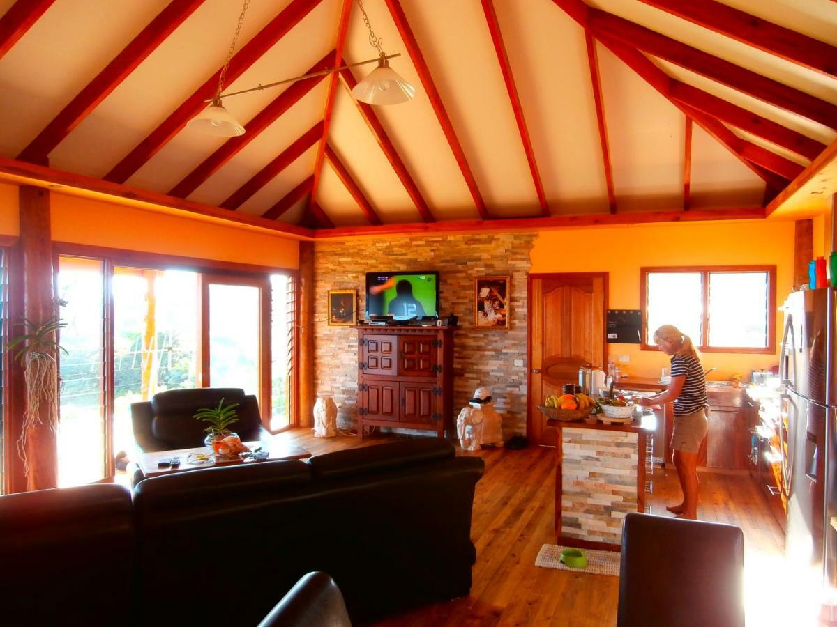 Korovesi Sunshine Villas ซาวูซาวู ภายนอก รูปภาพ