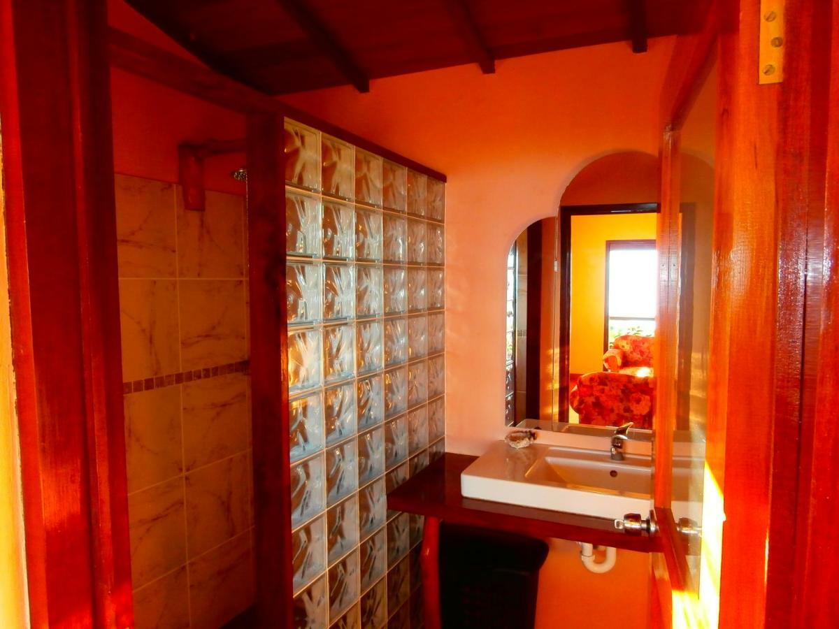 Korovesi Sunshine Villas ซาวูซาวู ภายนอก รูปภาพ